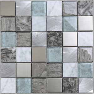 Ultima tessera di vetro di marmo mista di metallo di alluminio di progettazione moderna per le pareti di Backsplash della cucina