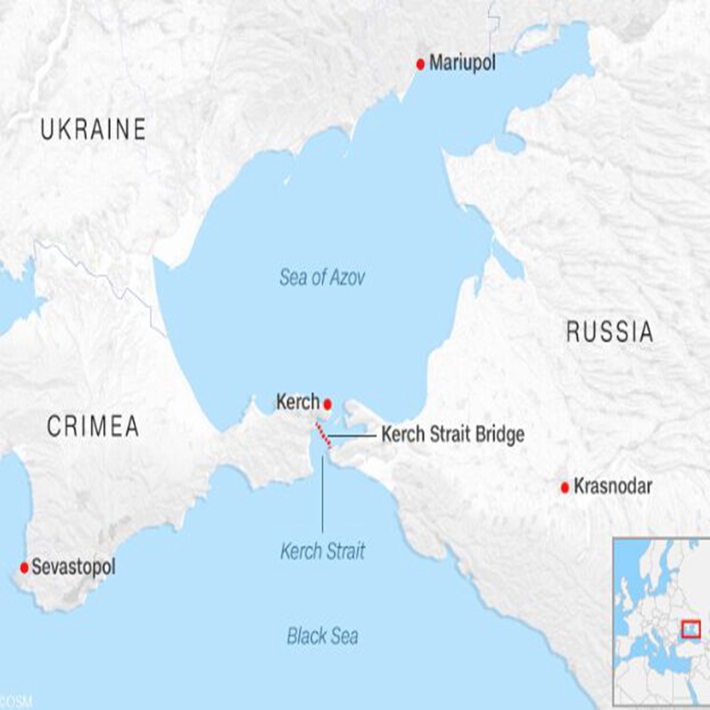 L'Ucraina dice che la Russia ha aperto il fuoco sulle sue navi militari, sequestrandole